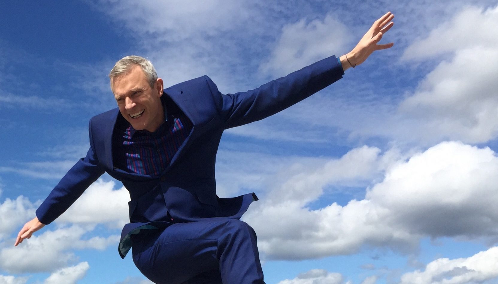 TALKING TO JEREMY VINE, INTERVIEW, SURREY, GUIDETO, ENTERTAINMENT, WHATS ON, WHERE TO GO, AN EVENING WITH JEREMY VINE, FARNHAM MALTINGS, FARNHAM, SURREY