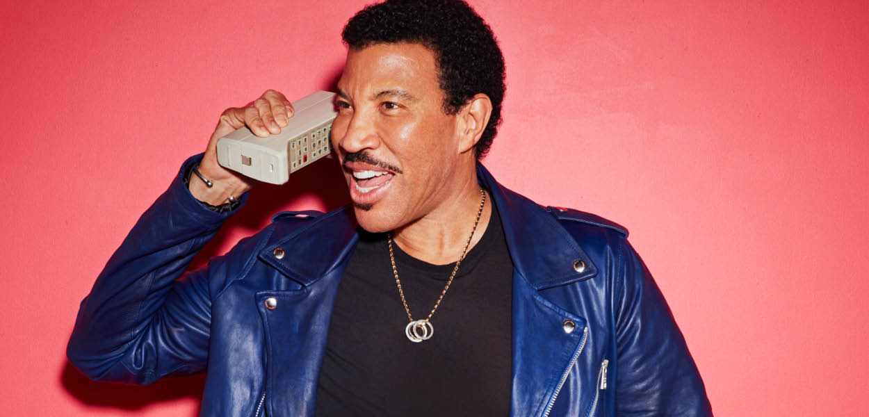 live music, hampton court palace festival 2020, hampton court palace, june 2020, whats on, events, gigs, guide to, guide to live music, surrey, whats on. lionel richie