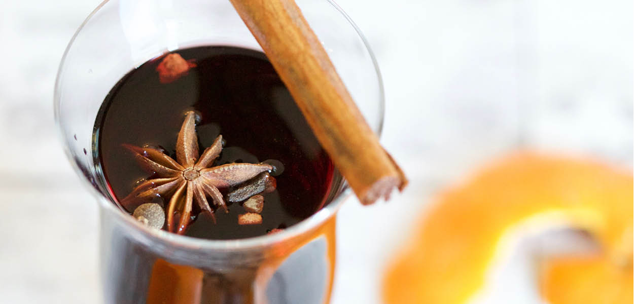 mulled wine, recipe, smoking bishop recipe, christmas, guide to drink, guide to christmas, 