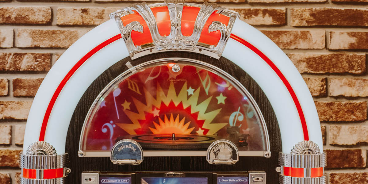 jukebox, retro fair, whats on, guide to whats on, chessington