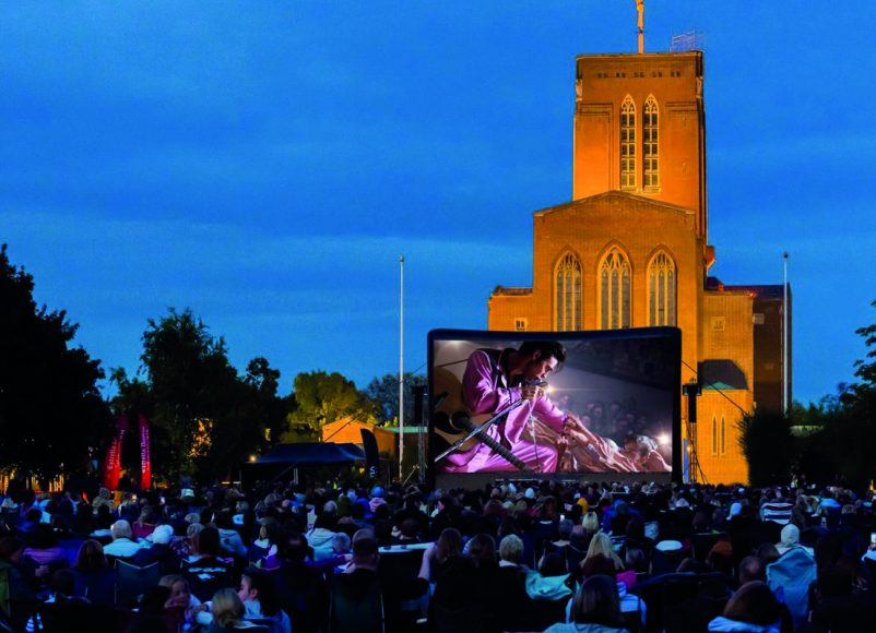 luna cinema, Guildford, ascot, hampton court palace, kew gardens, whats on, entertainment, outdoor cinema, classic cinema, screen on the green, cinema, guide to whats on, that's entertainment, guide to guildford, guide to surrey, guide 2 guildford, guide 2 surrey, whats on this week, things to do in surrey, that's entertainment, guide to, guide to surrey, guide to Watson, guildford cathedral,