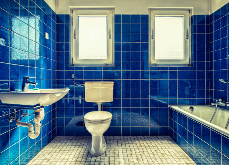 bathroom, house and garden, home and garden, property, homeowner, maintenance, cleaning, bathroom cleaning, dirty bathroom, how to clean your bathroom, move to surrey, move to london, moving house, home hacks, DIHY, home improvements,
